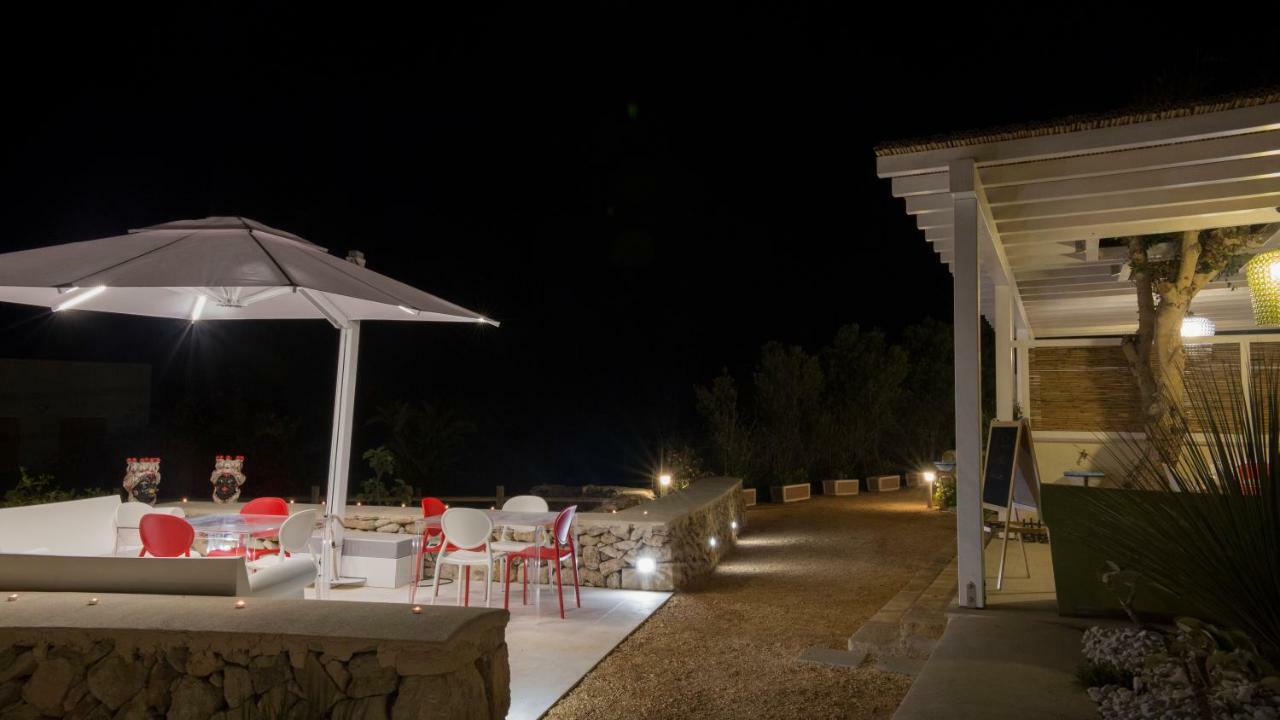 Le Suites Del Carrubo Favignana Exterior foto